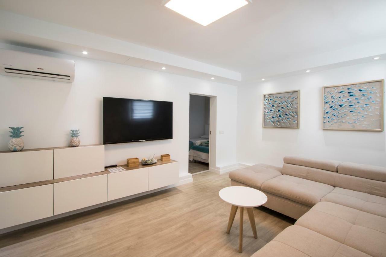 Flower Beach Suite 1 Playa Honda  Buitenkant foto